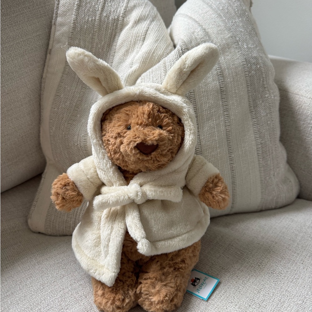 Jellycat Bartholomew Bear Bathrobe Outfit - Picture 2 of 3